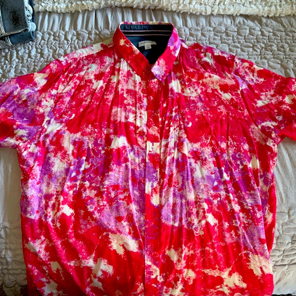 Sun + Stone Short Sleeve Shirt